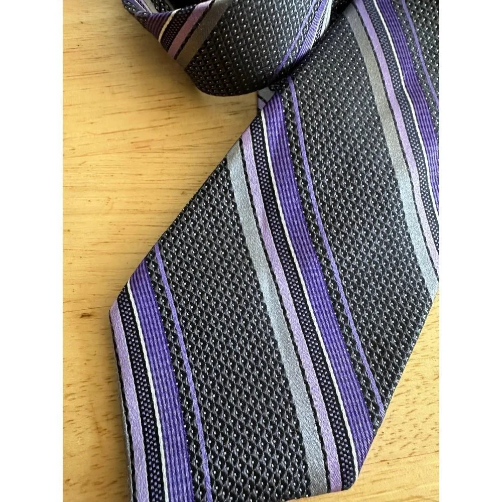 Pronto Uomo Platinum Purple striped tie